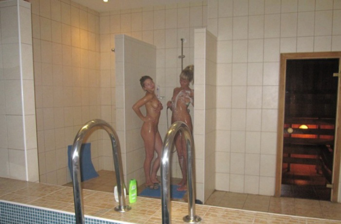 Лесбиянки в бане голые - секс порно фото